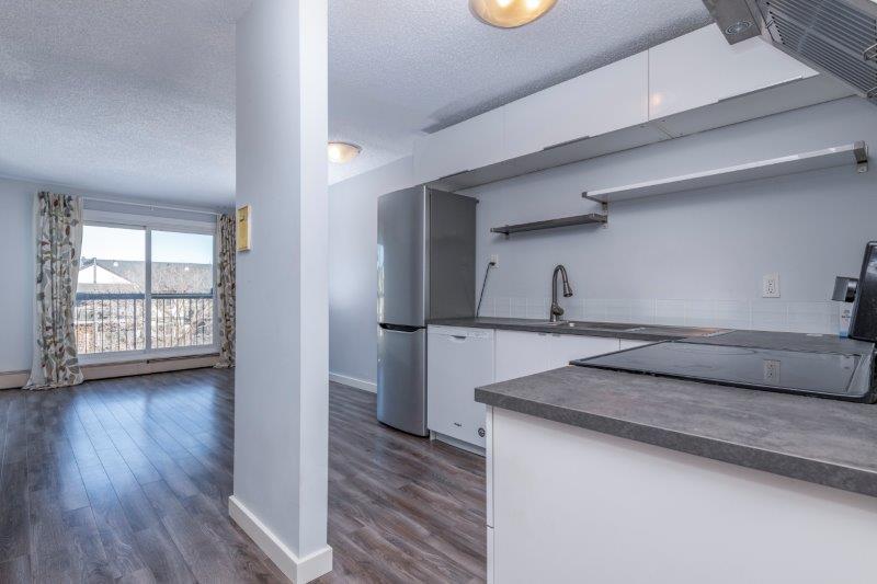 302, 1613 11 Ave SW, Calgary, 1 Bedroom Bedrooms, ,1 BathroomBathrooms,Condos/Townhouses,Rented,Sandpiper,302, 1613 11 Ave SW,2386