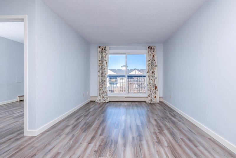 302, 1613 11 Ave SW, Calgary, 1 Bedroom Bedrooms, ,1 BathroomBathrooms,Condos/Townhouses,Rented,Sandpiper,302, 1613 11 Ave SW,2386