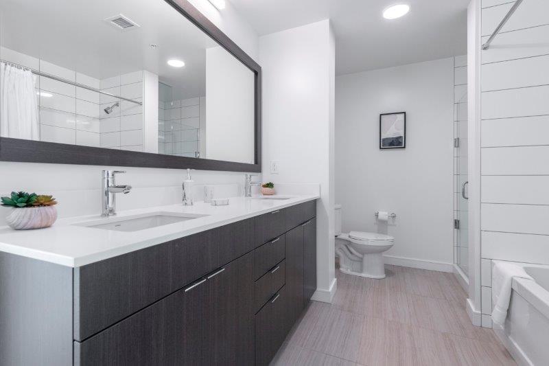 #3206, 510 12 Ave SW, Calgary, 2 Bedrooms Bedrooms, ,2 BathroomsBathrooms,Condos/Townhouses,For Rent,One Park Central,#3206, 510 12 Ave SW,2400