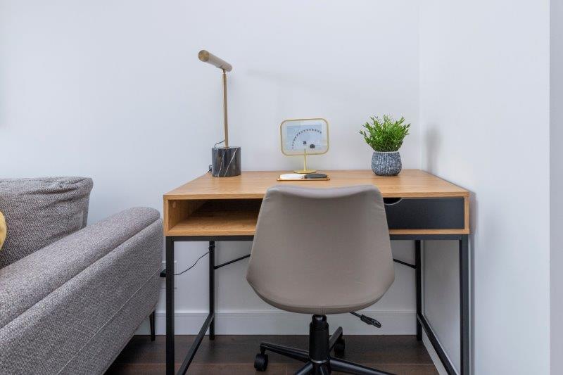 2203, 510 12 Ave SW, Calgary, 1 Bedroom Bedrooms, 0 ,1 BathroomBathrooms,Condos/Townhouses,For Rent,One Park Central,2203, 510 12 Ave SW,0,2416