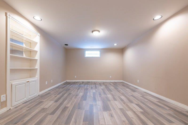 5007 Waverley Drive Southwest, Calgary, 4 Bedrooms Bedrooms, 0 ,2 BathroomsBathrooms,Houses,For Rent,5007 Waverley Drive Southwest,0,2434