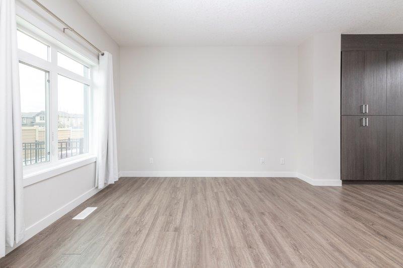 148 Sage Bluff Circle NW, Calgary, 3 Bedrooms Bedrooms, ,2.5 BathroomsBathrooms,Condos/Townhouses,For Rent,148 Sage Bluff Circle NW,2447