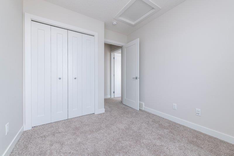 148 Sage Bluff Circle NW, Calgary, 3 Bedrooms Bedrooms, ,2.5 BathroomsBathrooms,Condos/Townhouses,For Rent,148 Sage Bluff Circle NW,2447