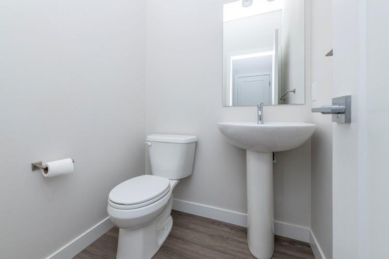148 Sage Bluff Circle NW, Calgary, 3 Bedrooms Bedrooms, ,2.5 BathroomsBathrooms,Condos/Townhouses,For Rent,148 Sage Bluff Circle NW,2447