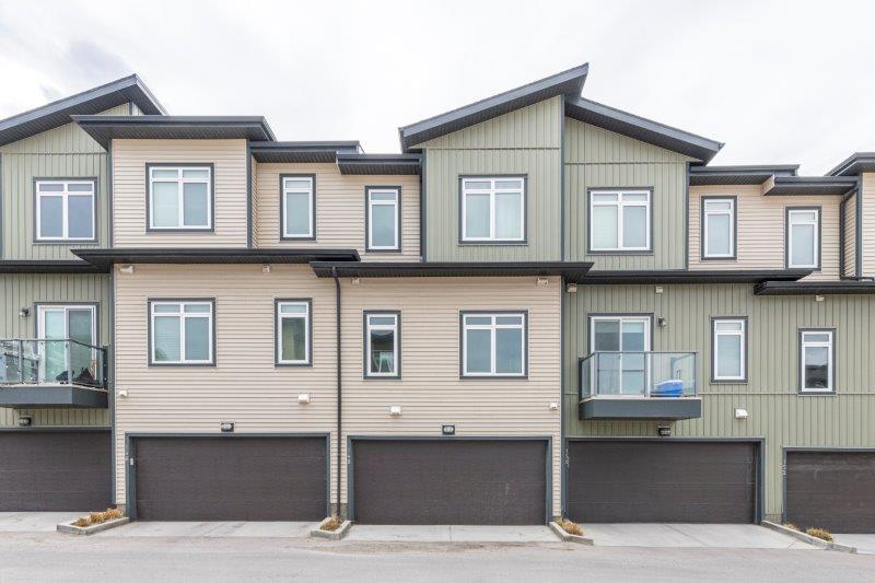 148 Sage Bluff Circle NW, Calgary, 3 Bedrooms Bedrooms, ,2.5 BathroomsBathrooms,Condos/Townhouses,For Rent,148 Sage Bluff Circle NW,2447