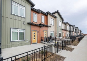 148 Sage Bluff Circle NW, Calgary, 3 Bedrooms Bedrooms, ,2.5 BathroomsBathrooms,Condos/Townhouses,For Rent,148 Sage Bluff Circle NW,2447