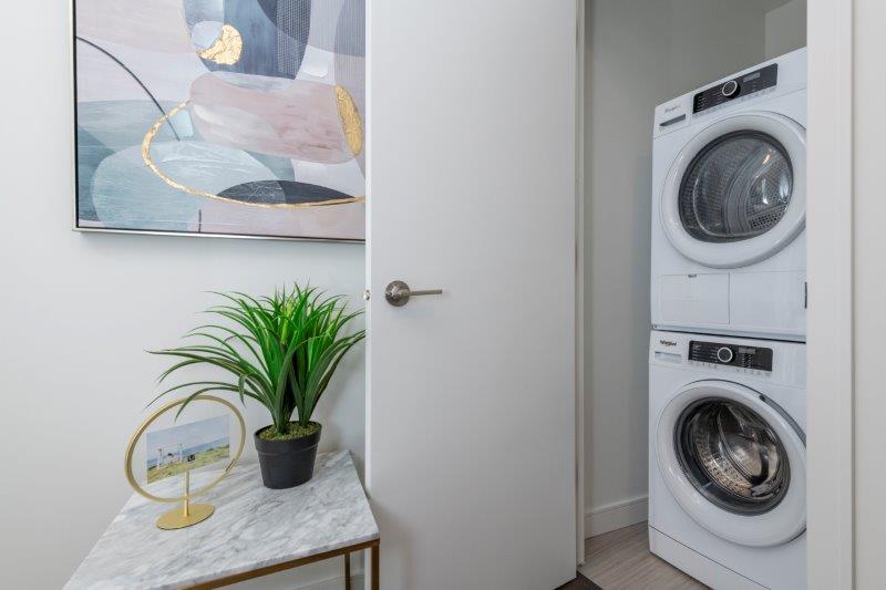 3005, 510 12 Ave SW, Calgary, 2 Bedrooms Bedrooms, ,2 BathroomsBathrooms,Condos/Townhouses,For Rent,Park Central,3005, 510 12 Ave SW,2451