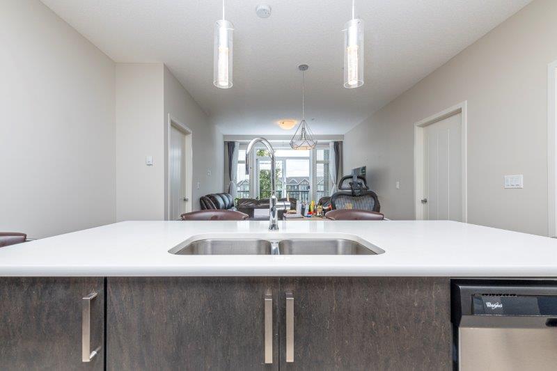 301, 6603 New Brighton Ave SE, Calgary, 2 Bedrooms Bedrooms, ,2 BathroomsBathrooms,Condos/Townhouses,For Rent,Elements of New Brighton,301, 6603 New Brighton Ave SE,2468