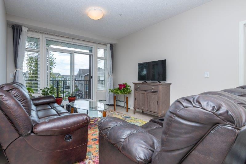 301, 6603 New Brighton Ave SE, Calgary, 2 Bedrooms Bedrooms, ,2 BathroomsBathrooms,Condos/Townhouses,For Rent,Elements of New Brighton,301, 6603 New Brighton Ave SE,2468