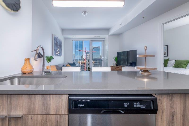 2507, 510 12 Ave SW, Calgary, 1 Bedroom Bedrooms, ,1 BathroomBathrooms,Condos/Townhouses,For Rent,One Park Central,2507, 510 12 Ave SW,2486