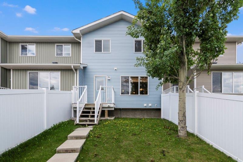 19 Kings Heights Drive Southeast, Airdrie, 3.5 Bedrooms Bedrooms, ,2.5 BathroomsBathrooms,Condos/Townhouses,For Rent,Synergy Condominiums,19 Kings Heights Drive Southeast,2489