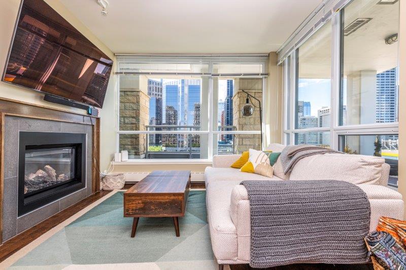 726, 222 Riverfront Ave SW, Calgary, 2 Bedrooms Bedrooms, ,2 BathroomsBathrooms,Condos/Townhouses,For Rent,Waterfront B,726, 222 Riverfront Ave SW,2490