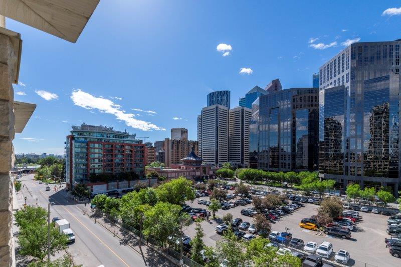 726, 222 Riverfront Ave SW, Calgary, 2 Bedrooms Bedrooms, ,2 BathroomsBathrooms,Condos/Townhouses,Rented,Waterfront B,726, 222 Riverfront Ave SW,2490