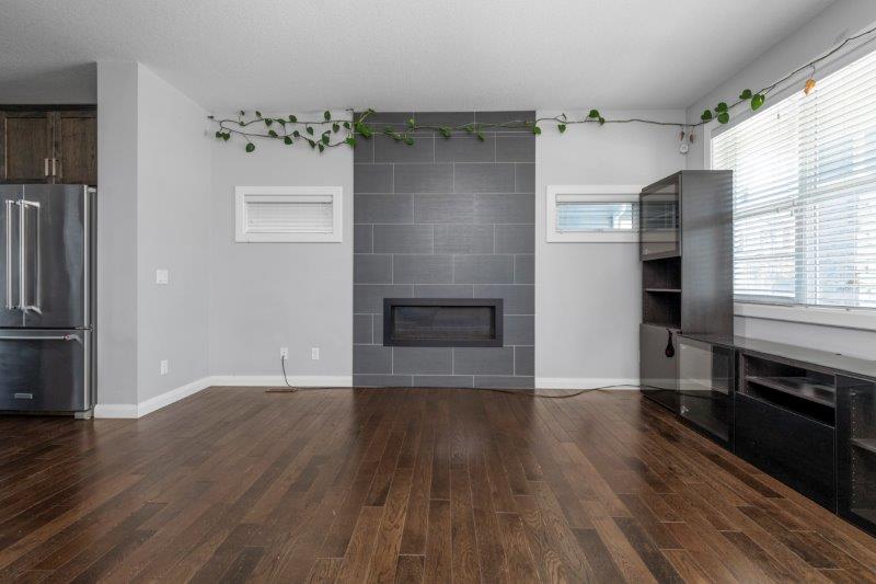 117 Redstone Park Northeast, Calgary, 3 Bedrooms Bedrooms, 0 ,2.5 BathroomsBathrooms,Condos/Townhouses,For Rent,117 Redstone Park Northeast,0,2491