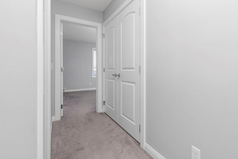 117 Redstone Park Northeast, Calgary, 3 Bedrooms Bedrooms, 0 ,2.5 BathroomsBathrooms,Condos/Townhouses,For Rent,117 Redstone Park Northeast,0,2491