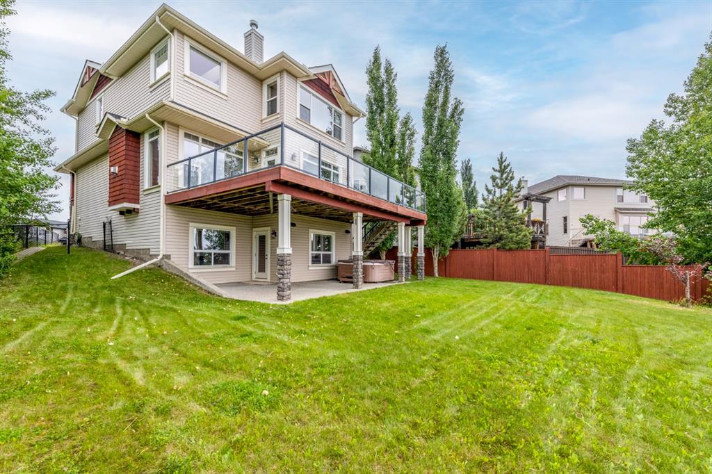 222 Tremblant Place SW, Calgary, 3 Bedrooms Bedrooms, ,3 BathroomsBathrooms,Houses,Sold,2501