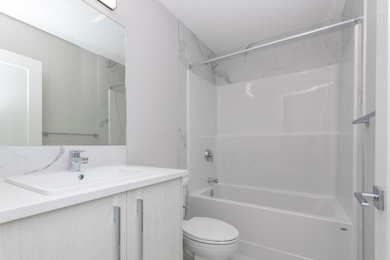 208 Chelsea Manor, Chestermere, 3 Bedrooms Bedrooms, 0 ,2.5 BathroomsBathrooms,Condos/Townhouses,Rented,208 Chelsea Manor ,0,2508