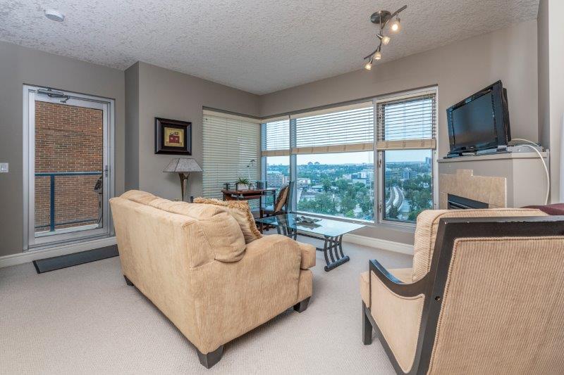 1202, 920 5 Avenue SW, Calgary, 1 Bedroom Bedrooms, ,1 BathroomBathrooms,Condos/Townhouses,For Rent,Five West - Tower 1,1202, 920 5 Avenue SW,2522