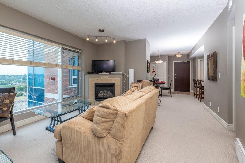 1202, 920 5 Avenue SW, Calgary, 1 Bedroom Bedrooms, ,1 BathroomBathrooms,Condos/Townhouses,For Rent,Five West - Tower 1,1202, 920 5 Avenue SW,2522
