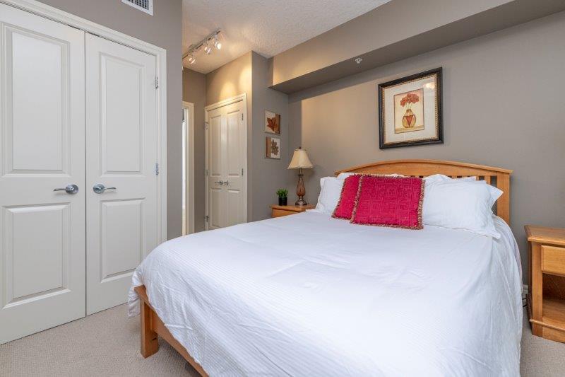 1202, 920 5 Avenue SW, Calgary, 1 Bedroom Bedrooms, ,1 BathroomBathrooms,Condos/Townhouses,For Rent,Five West - Tower 1,1202, 920 5 Avenue SW,2522