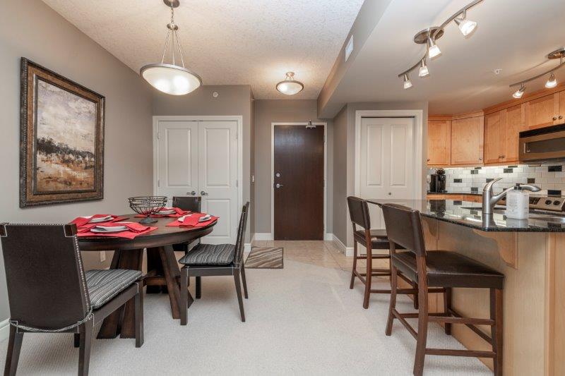 1202, 920 5 Avenue SW, Calgary, 1 Bedroom Bedrooms, ,1 BathroomBathrooms,Condos/Townhouses,For Rent,Five West - Tower 1,1202, 920 5 Avenue SW,2522