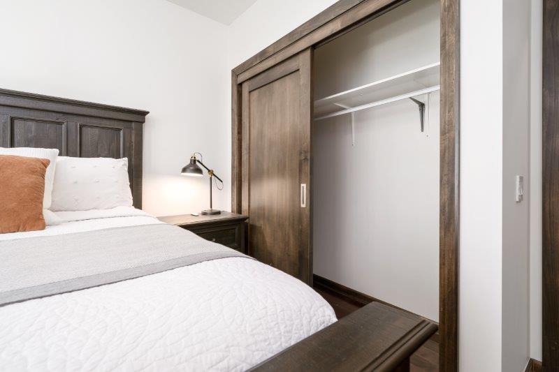 1410 1 St SE, Calgary, 2 Bedrooms Bedrooms, ,2 BathroomsBathrooms,Condos/Townhouses,For Rent,Sasso,23,2542