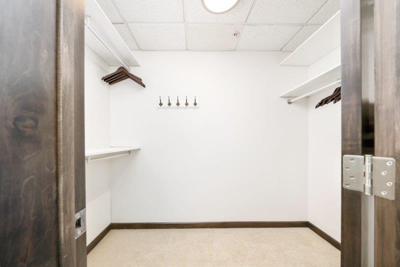 1410 1 St SE, Calgary, 2 Bedrooms Bedrooms, ,2 BathroomsBathrooms,Condos/Townhouses,For Rent,Sasso,23,2542