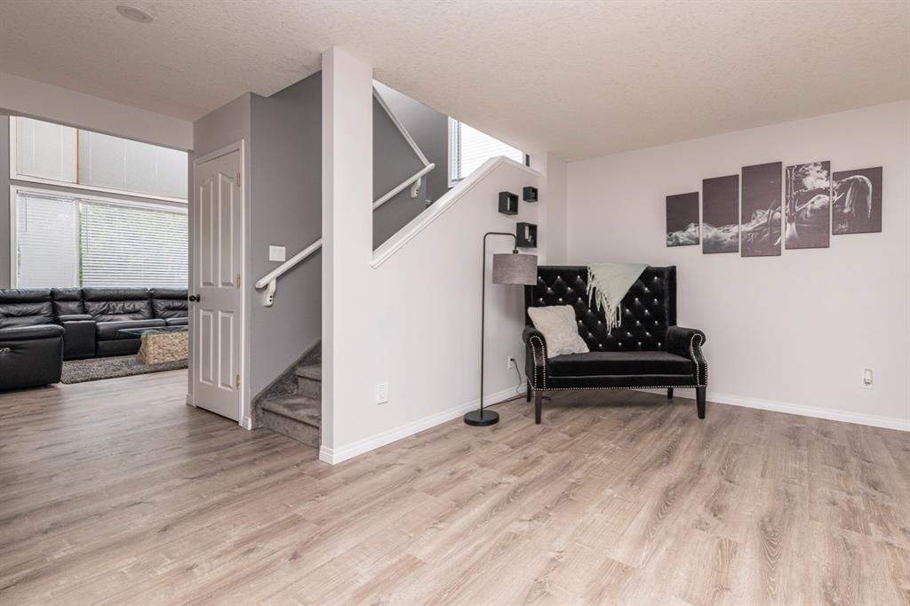 85 Citadel Hills Circle NW, Calgary, 3 Bedrooms Bedrooms, ,2 BathroomsBathrooms,Houses,Sold,2550