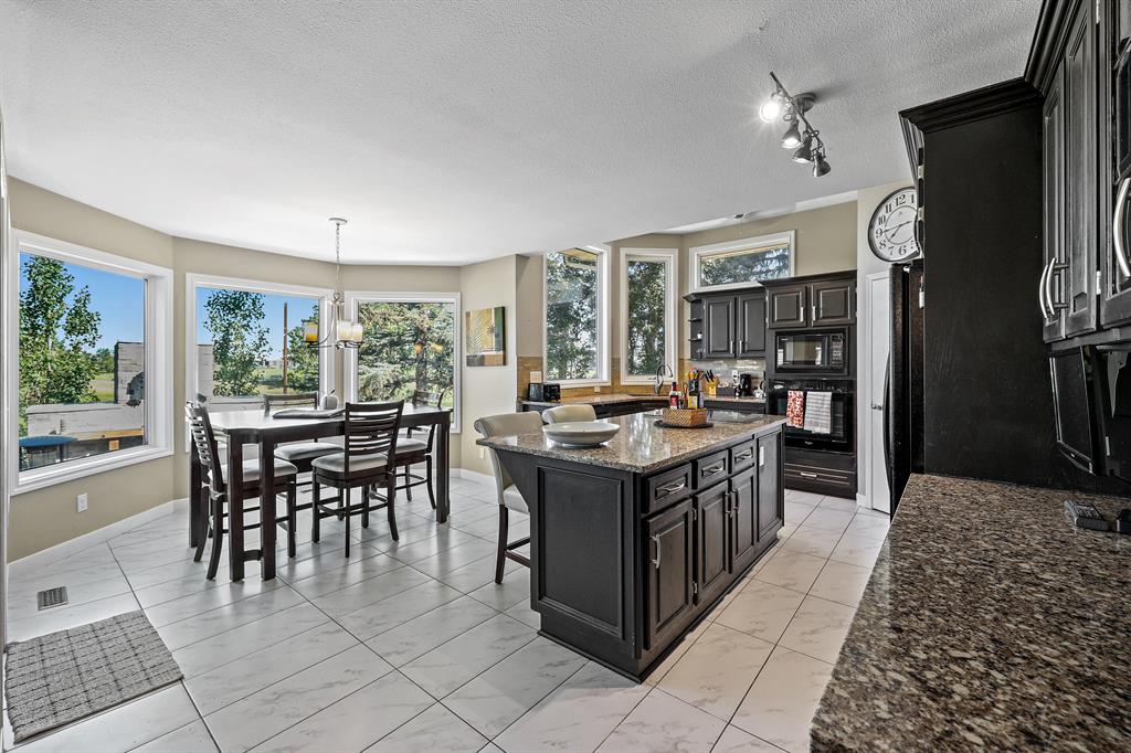 417 Douglas Woods Place SE, Calgary, 4 Bedrooms Bedrooms, ,3 BathroomsBathrooms,Houses,For Sale,2566