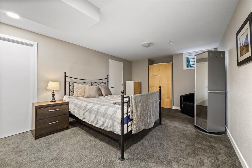 417 Douglas Woods Place SE, Calgary, 4 Bedrooms Bedrooms, ,3 BathroomsBathrooms,Houses,For Sale,2566