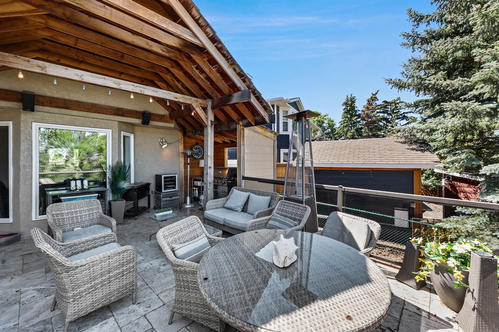 417 Douglas Woods Place SE, Calgary, 4 Bedrooms Bedrooms, ,3 BathroomsBathrooms,Houses,For Sale,2566