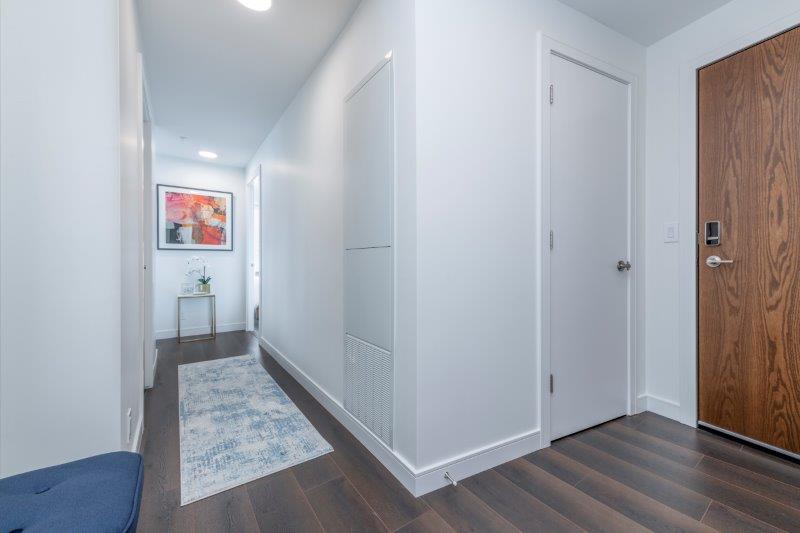 2008, 510 12 Avenue Southwest, Calgary, 2 Bedrooms Bedrooms, ,2 BathroomsBathrooms,Condos/Townhouses,For Rent,Park Central,2008, 510 12 Avenue Southwest,2570