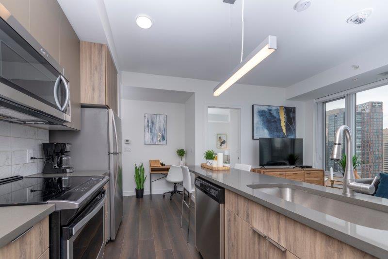 2008, 510 12 Avenue Southwest, Calgary, 2 Bedrooms Bedrooms, ,2 BathroomsBathrooms,Condos/Townhouses,For Rent,Park Central,2008, 510 12 Avenue Southwest,2570