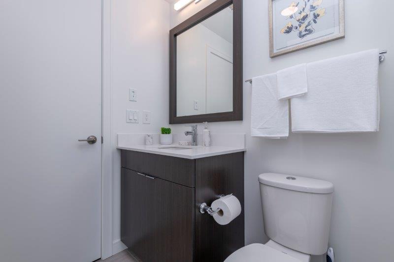 2008, 510 12 Avenue Southwest, Calgary, 2 Bedrooms Bedrooms, ,2 BathroomsBathrooms,Condos/Townhouses,For Rent,Park Central,2008, 510 12 Avenue Southwest,2570