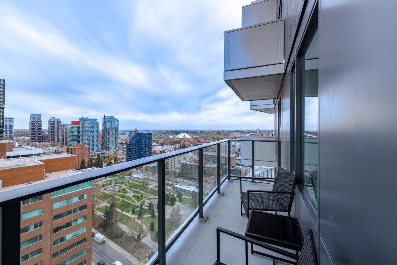 2008, 510 12 Avenue Southwest, Calgary, 2 Bedrooms Bedrooms, ,2 BathroomsBathrooms,Condos/Townhouses,For Rent,Park Central,2008, 510 12 Avenue Southwest,2570