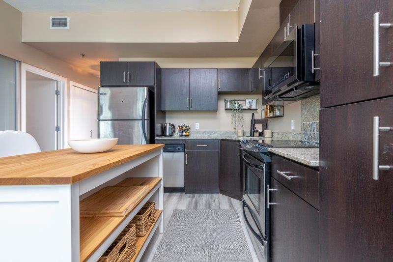 2003, 135 13 Ave SW, Calgary, 1.5 Bedrooms Bedrooms, ,1 BathroomBathrooms,Condos/Townhouses,Rented,Colours,2003, 135 13 Ave SW,2572