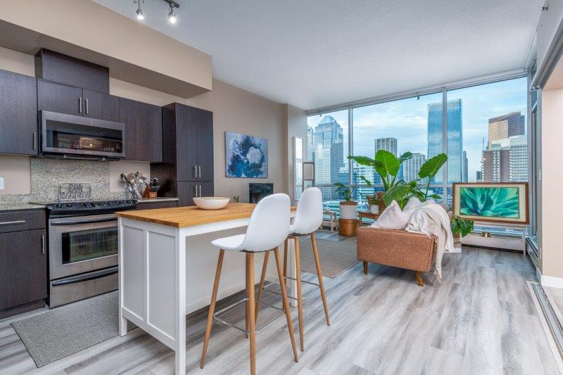 2003, 135 13 Ave SW, Calgary, 1.5 Bedrooms Bedrooms, ,1 BathroomBathrooms,Condos/Townhouses,Rented,Colours,2003, 135 13 Ave SW,2572