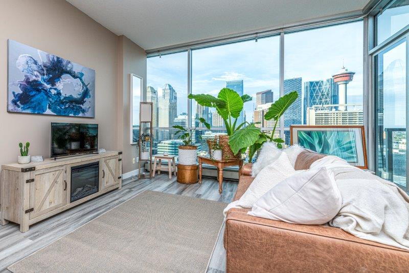 2003, 135 13 Ave SW, Calgary, 1.5 Bedrooms Bedrooms, ,1 BathroomBathrooms,Condos/Townhouses,Rented,Colours,2003, 135 13 Ave SW,2572