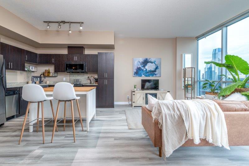 2003, 135 13 Ave SW, Calgary, 1.5 Bedrooms Bedrooms, ,1 BathroomBathrooms,Condos/Townhouses,Rented,Colours,2003, 135 13 Ave SW,2572