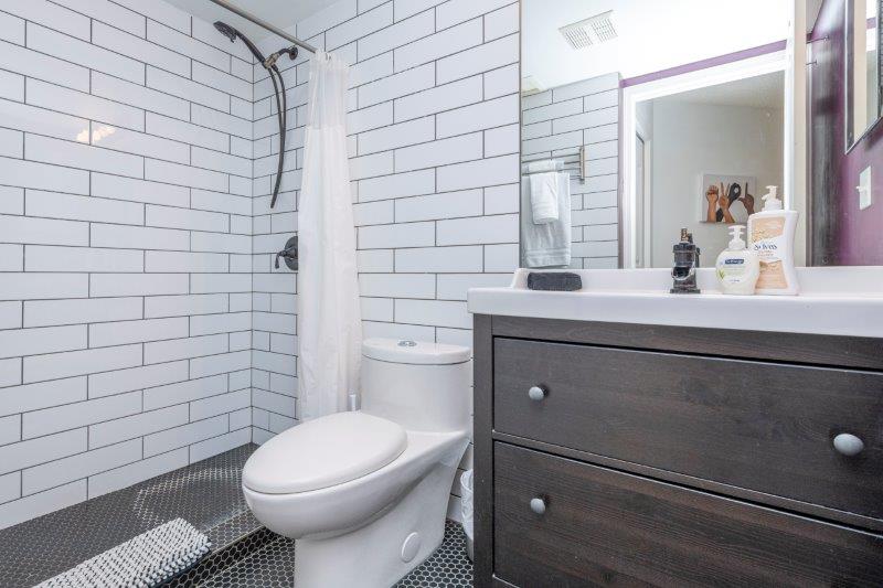 1609, 1111 6 Ave SW, Calgary, 1 Bedroom Bedrooms, 0 ,1 BathroomBathrooms,Condos/Townhouses,For Rent,Tarjan Place,1609, 1111 6 Ave SW,0,2592
