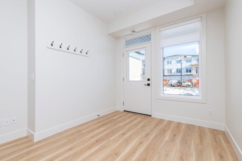 706, 10060 46th St NE, Calgary, 1 Bedroom Bedrooms, ,1 BathroomBathrooms,Condos/Townhouses,For Rent,ESSENTIALS SAVANNA 2,706, 10060 46th St NE,2594