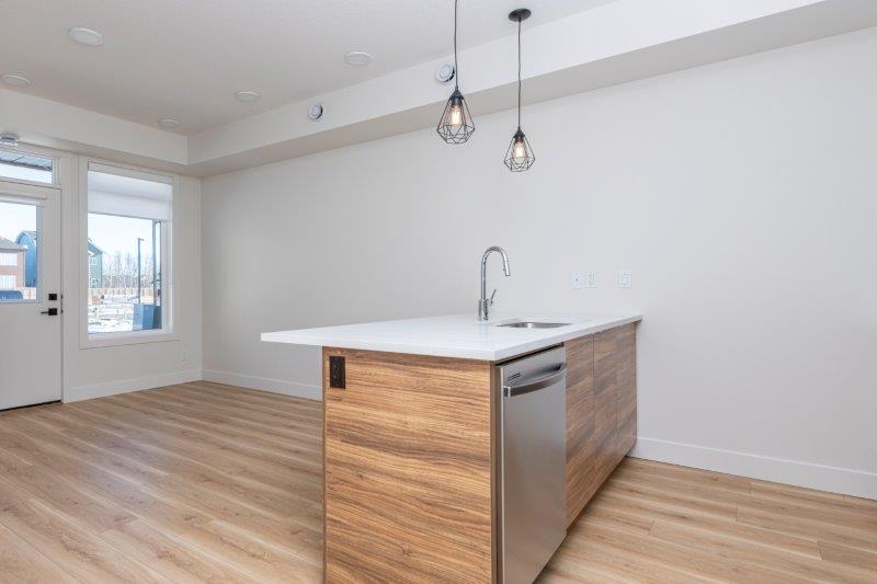 706, 10060 46th St NE, Calgary, 1 Bedroom Bedrooms, ,1 BathroomBathrooms,Condos/Townhouses,For Rent,ESSENTIALS SAVANNA 2,706, 10060 46th St NE,2594
