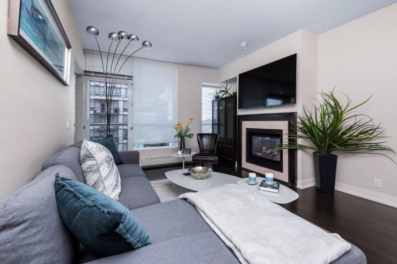 1322, 222 Riverfront Ae SW, Calgary, 2 Bedrooms Bedrooms, ,2 BathroomsBathrooms,Condos/Townhouses,For Rent,Waterfront,1322, 222 Riverfront Ae SW,2598