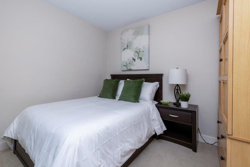 1322, 222 Riverfront Ae SW, Calgary, 2 Bedrooms Bedrooms, ,2 BathroomsBathrooms,Condos/Townhouses,For Rent,Waterfront,1322, 222 Riverfront Ae SW,2598