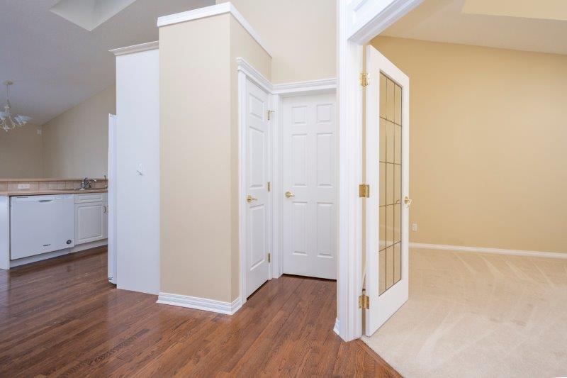 42 Cedargrove Lane Southwest, Calgary, 3 Bedrooms Bedrooms, 0 ,2.5 BathroomsBathrooms,Houses,For Rent,Marywood Lane,42 Cedargrove Lane Southwest,0,2609