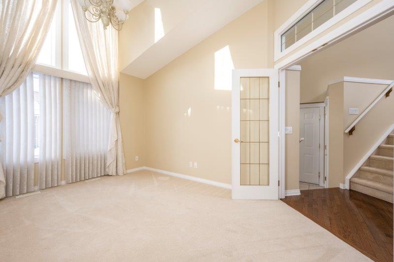 42 Cedargrove Lane Southwest, Calgary, 3 Bedrooms Bedrooms, 0 ,2.5 BathroomsBathrooms,Houses,For Rent,Marywood Lane,42 Cedargrove Lane Southwest,0,2609