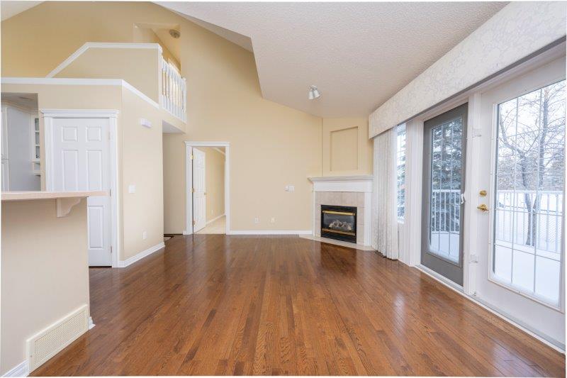 42 Cedargrove Lane Southwest, Calgary, 3 Bedrooms Bedrooms, 0 ,2.5 BathroomsBathrooms,Houses,For Rent,Marywood Lane,42 Cedargrove Lane Southwest,0,2609