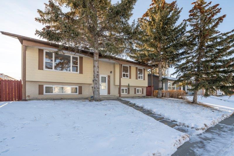 1040 Pensdale Crescent Southeast, Calgary, 6 Bedrooms Bedrooms, ,2.5 BathroomsBathrooms,Houses,Rented,1040 Pensdale Crescent Southeast,2615
