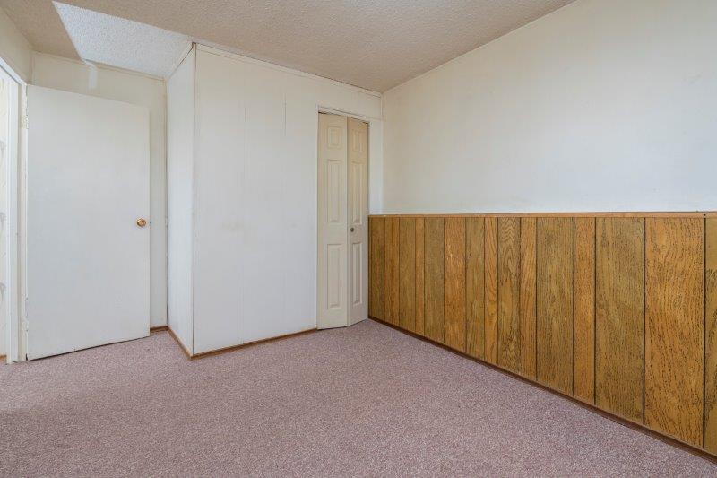 1040 Pensdale Crescent Southeast, Calgary, 6 Bedrooms Bedrooms, ,2.5 BathroomsBathrooms,Houses,Rented,1040 Pensdale Crescent Southeast,2615