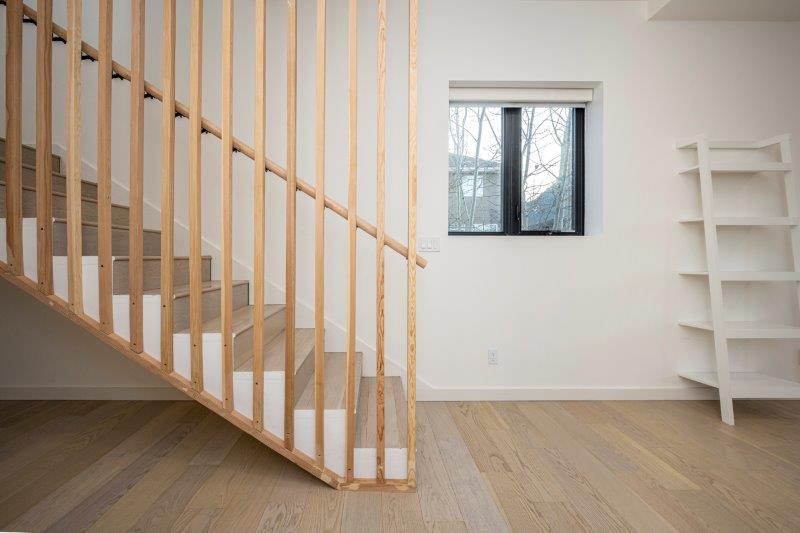 9 Rockhaven Green Northwest, Calgary, 2 Bedrooms Bedrooms, ,2 BathroomsBathrooms,Houses,For Rent,9 Rockhaven Green Northwest,2621